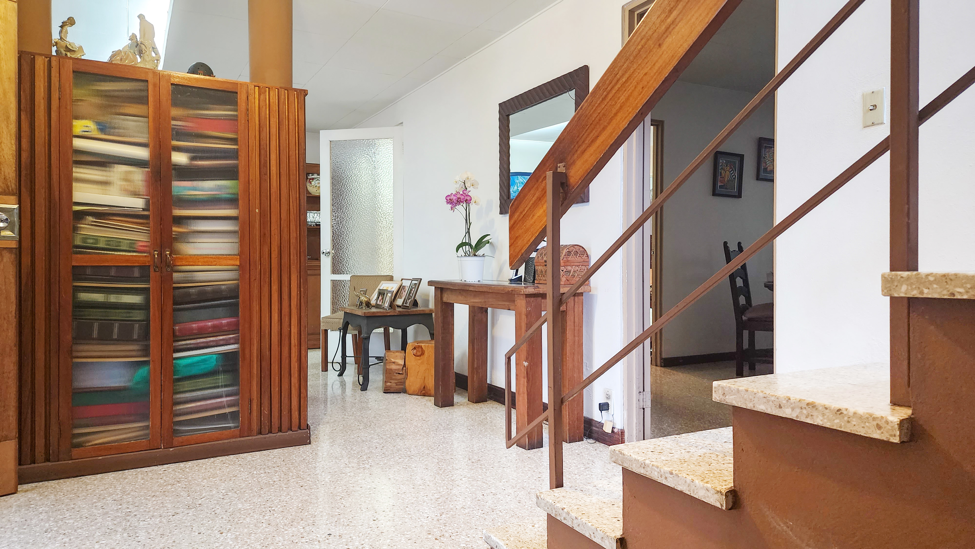 5 bed Single Family Homes For Sale in Montes de Oca, San Jose - thumb 4