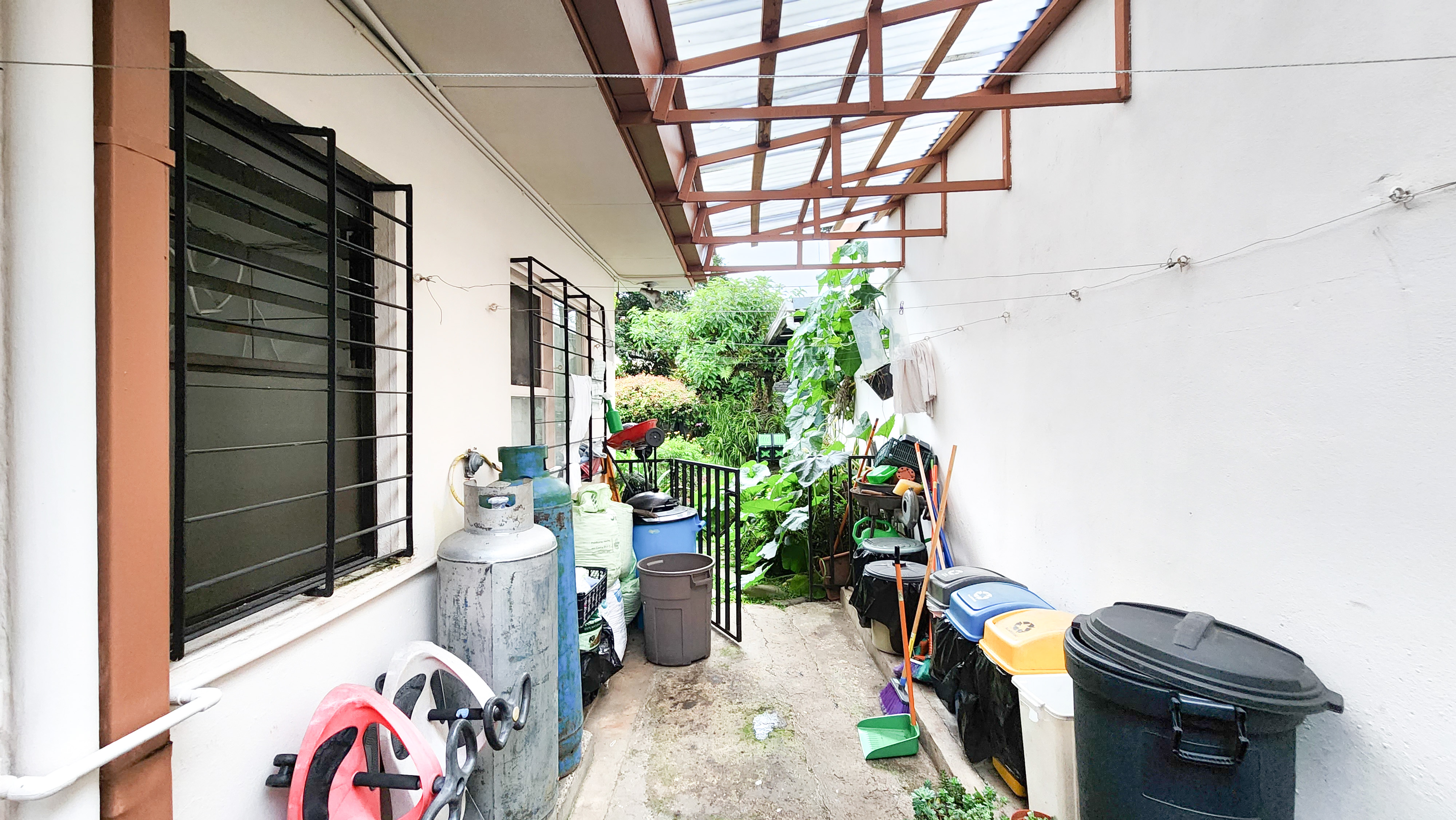 5 bed Single Family Homes For Sale in Montes de Oca, San Jose - thumb 18