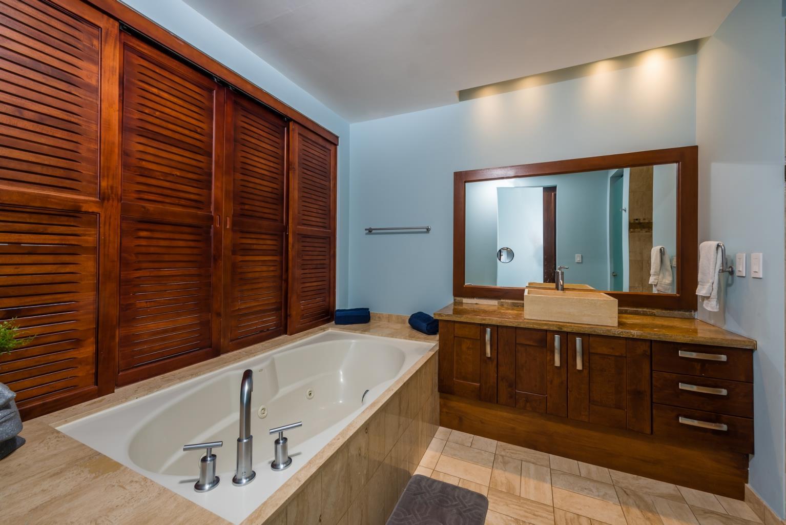3 bed Condo For Sale in Playa Conchal, Guanacaste - thumb 17