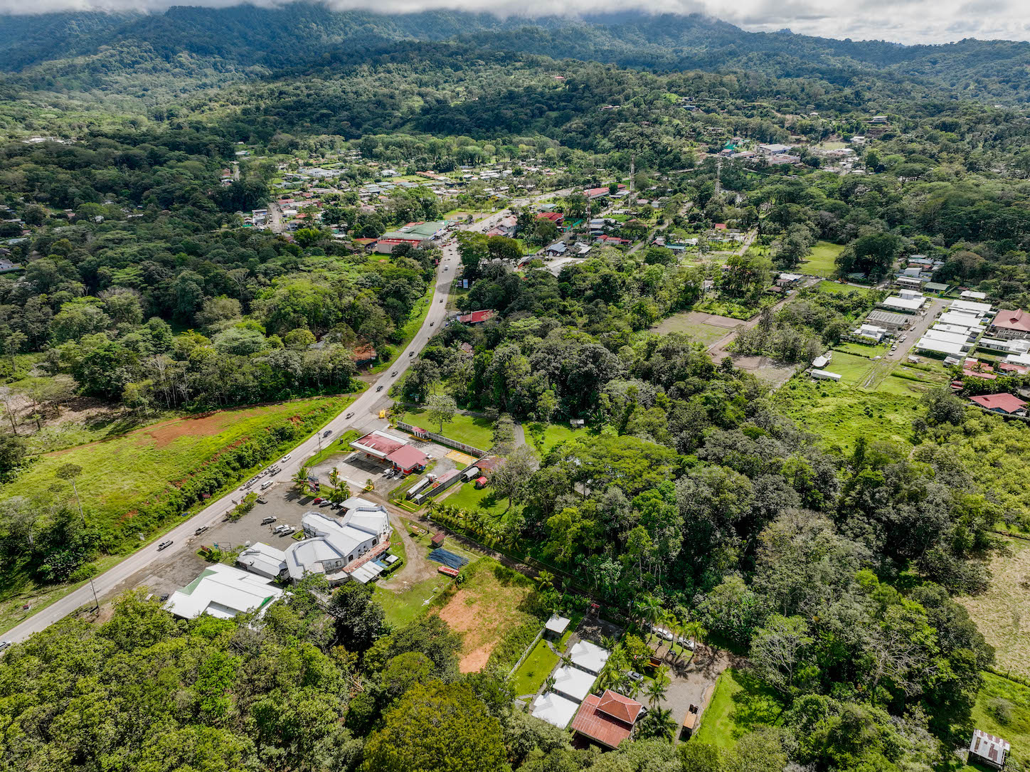 6 bed Single Family Homes For Sale in Uvita, Puntarenas - thumb 5