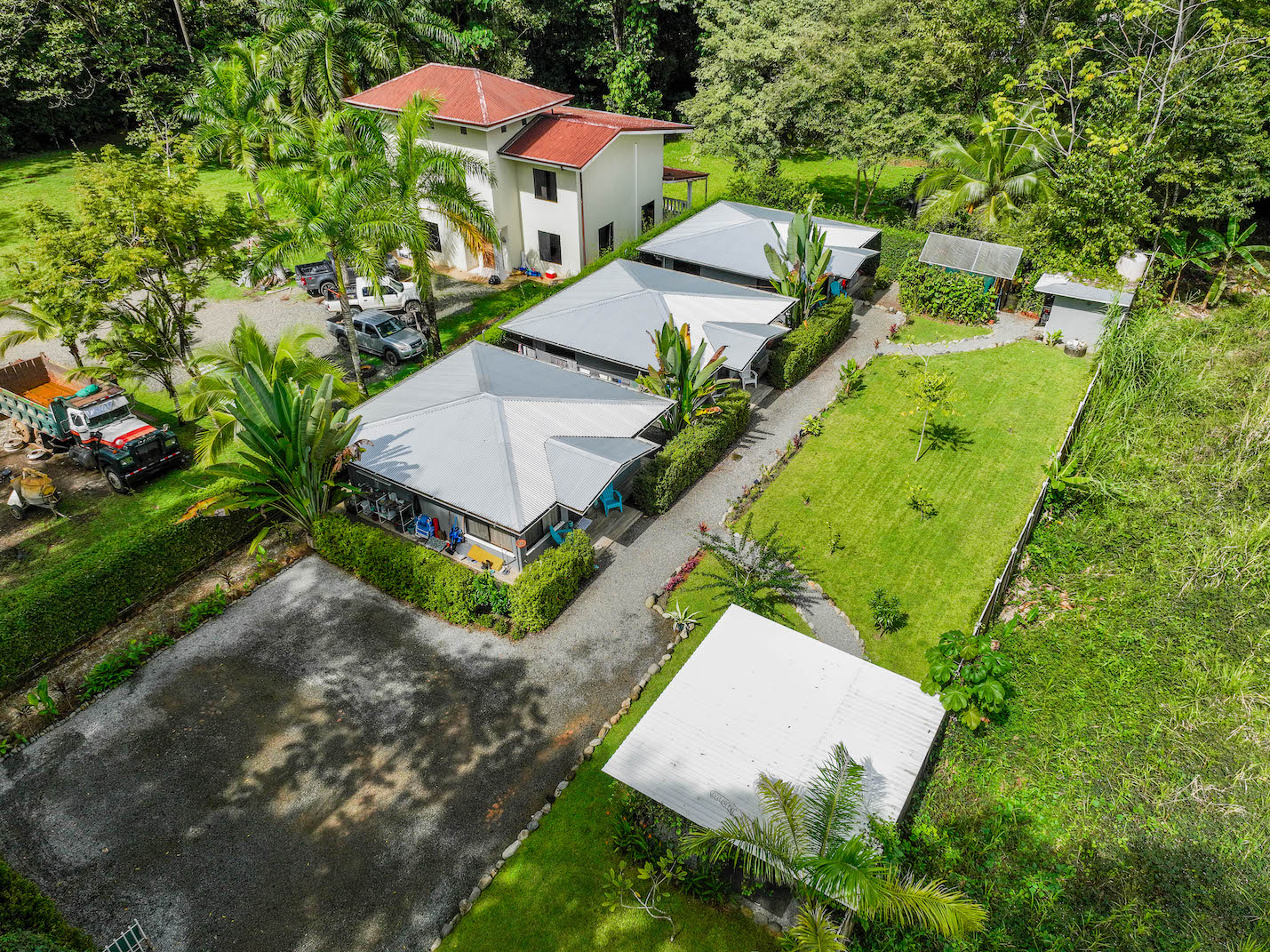 6 bed Single Family Homes For Sale in Uvita, Puntarenas - thumb 2