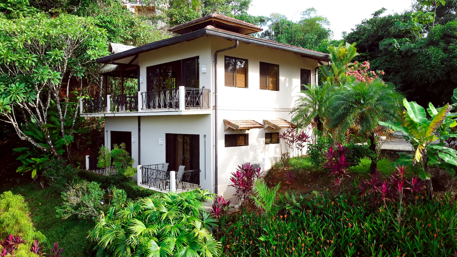 2 bed Single Family Homes For Sale in Dominical, Puntarenas - thumb 6