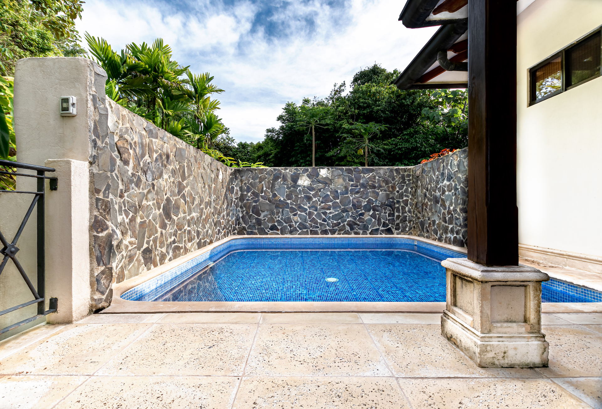 2 bed Single Family Homes For Sale in Dominical, Puntarenas - thumb 12