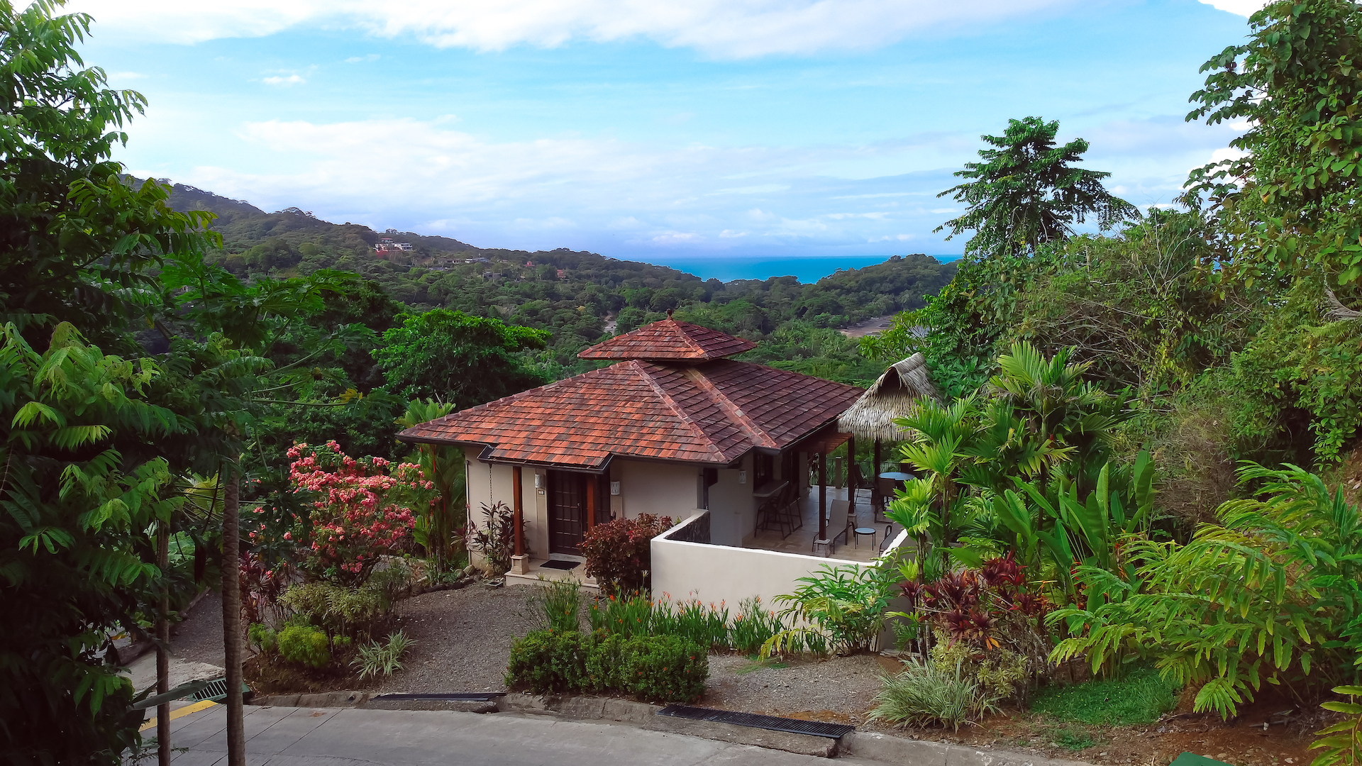 2 bed Single Family Homes For Sale in Dominical, Puntarenas - thumb 2