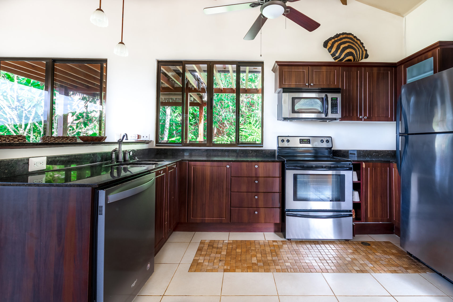 2 bed Single Family Homes For Sale in Dominical, Puntarenas - thumb 16