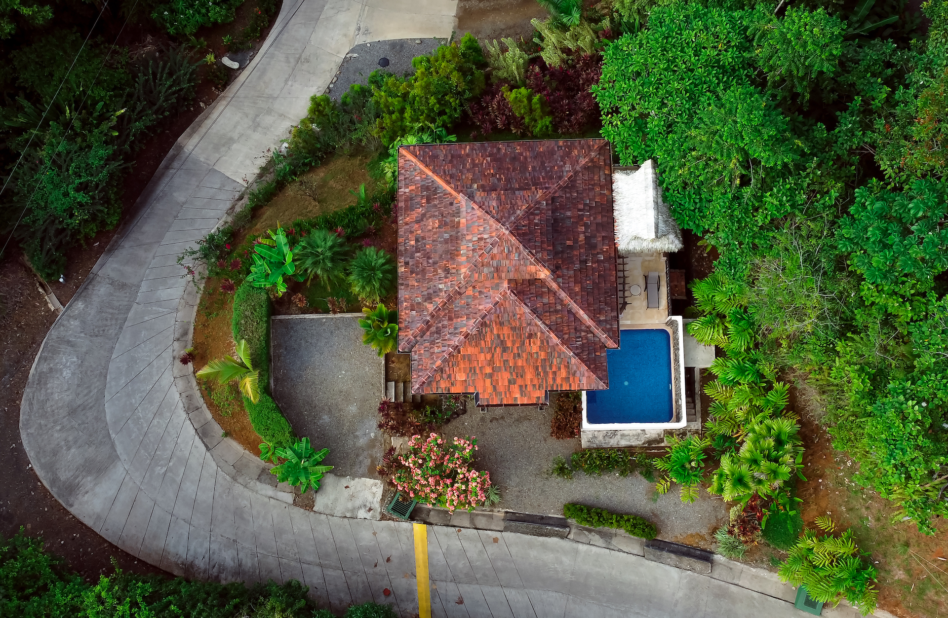 2 bed Single Family Homes For Sale in Dominical, Puntarenas - thumb 4