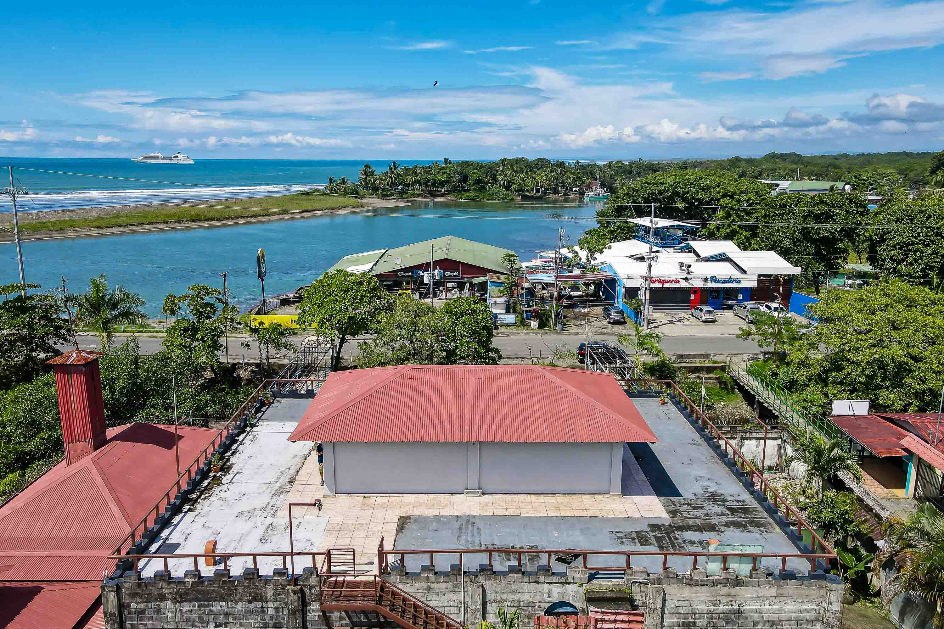 3 bed Commercial For Sale in Quepos, Puntarenas - thumb 10