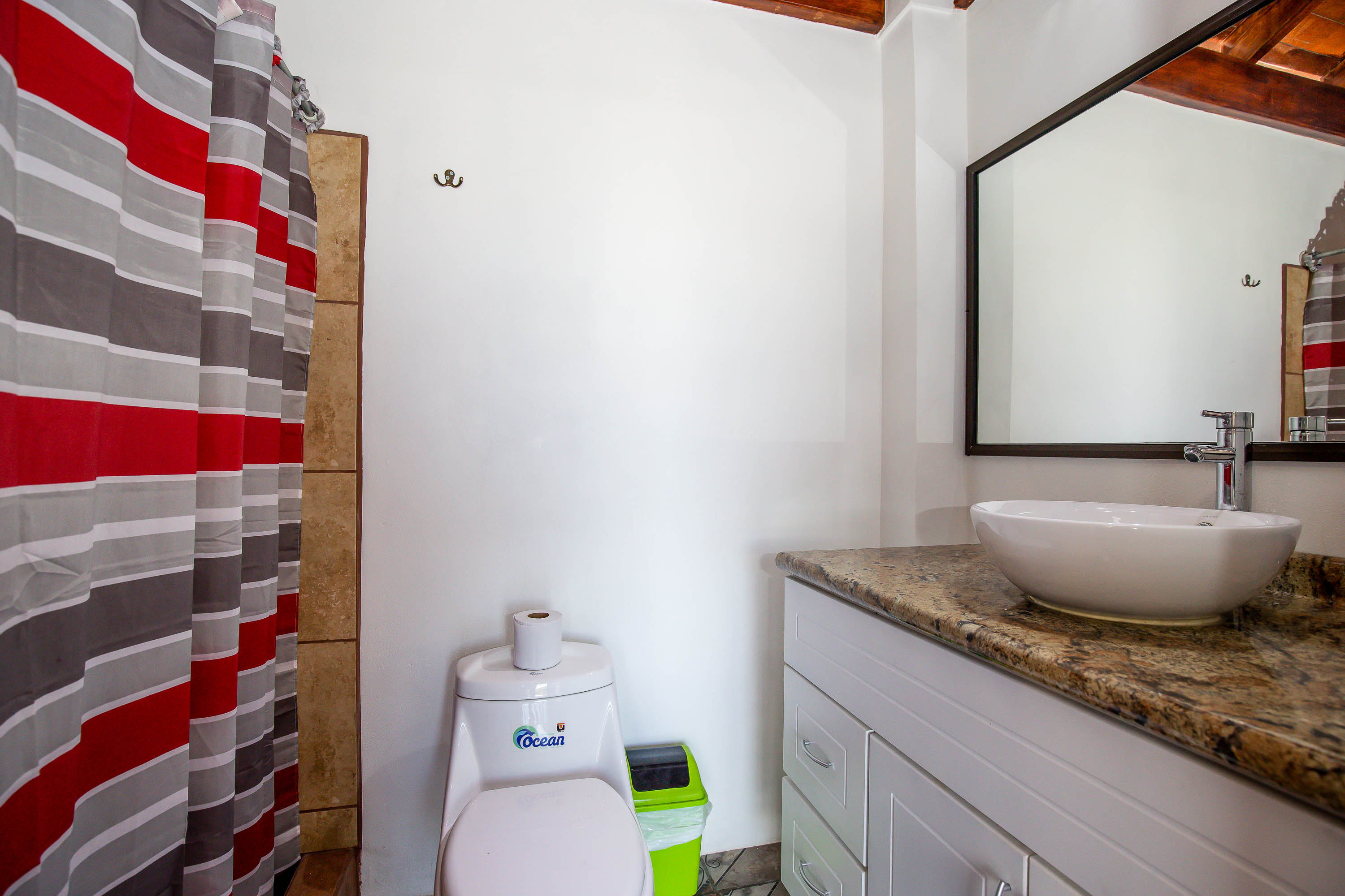 3 bed Commercial For Sale in Quepos, Puntarenas - thumb 26