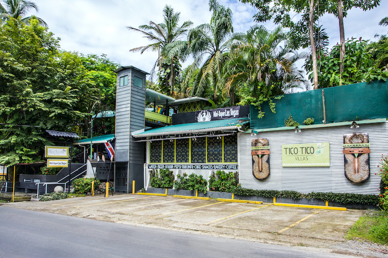 13 bed Hotel / Leisure For Sale in Manuel Antonio, Puntarenas - thumb 1