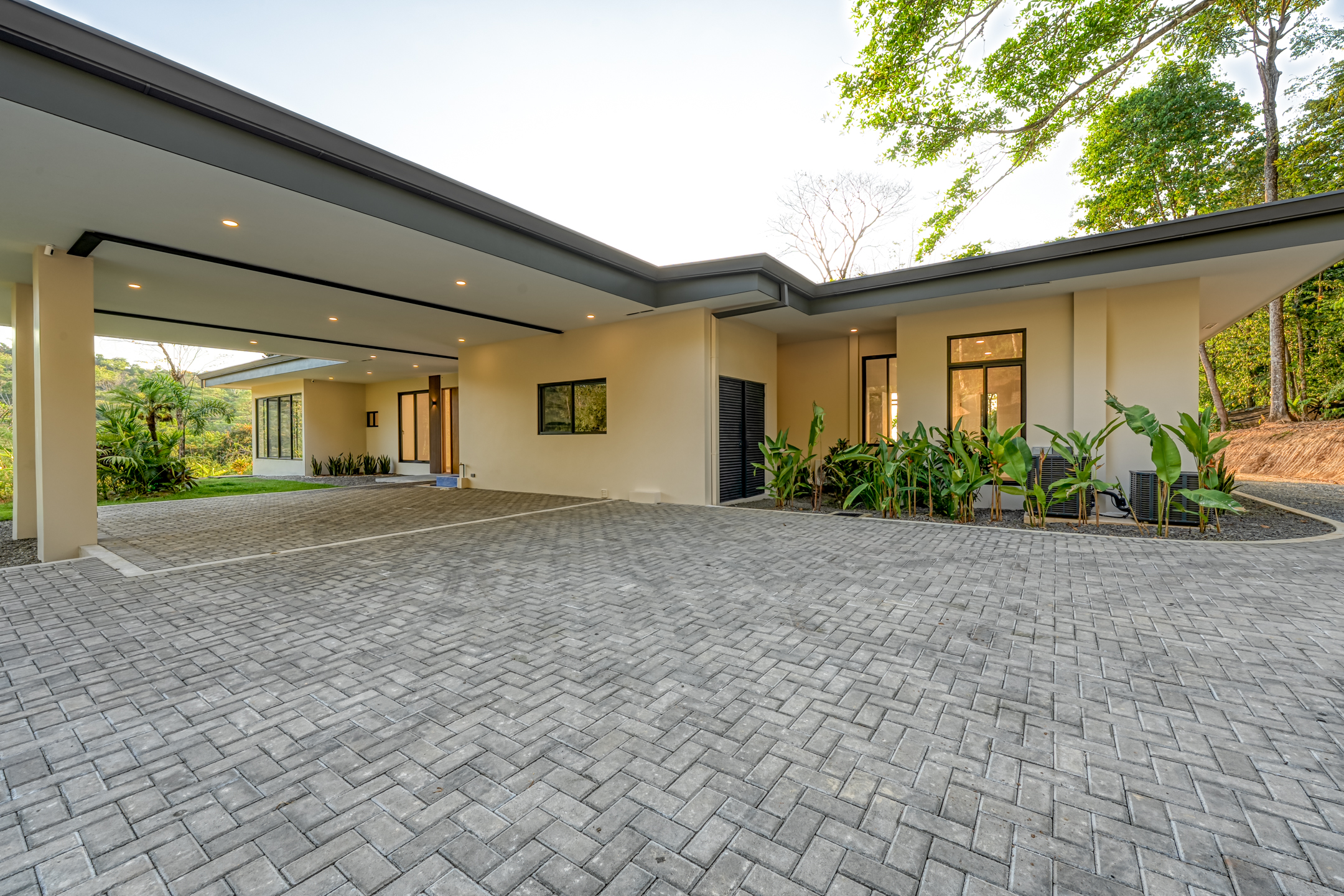 3 bed Single Family Homes For Sale in Uvita, Puntarenas - thumb 28