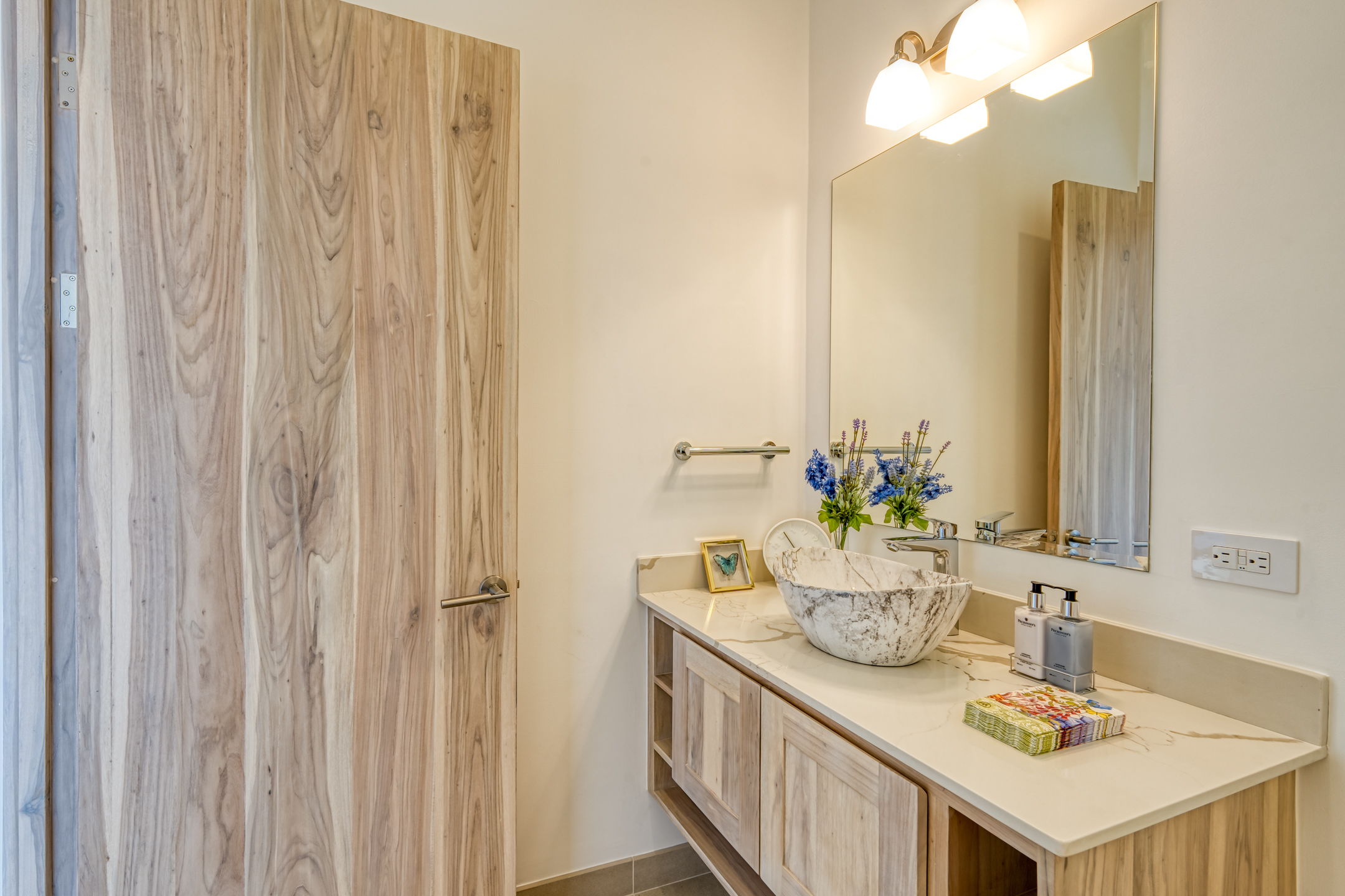 3 bed Single Family Homes For Sale in Uvita, Puntarenas - thumb 23