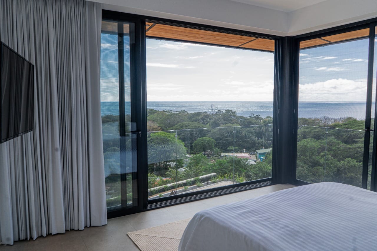 5 bed Single Family Homes For Sale in Santa Teresa, Puntarenas - thumb 6