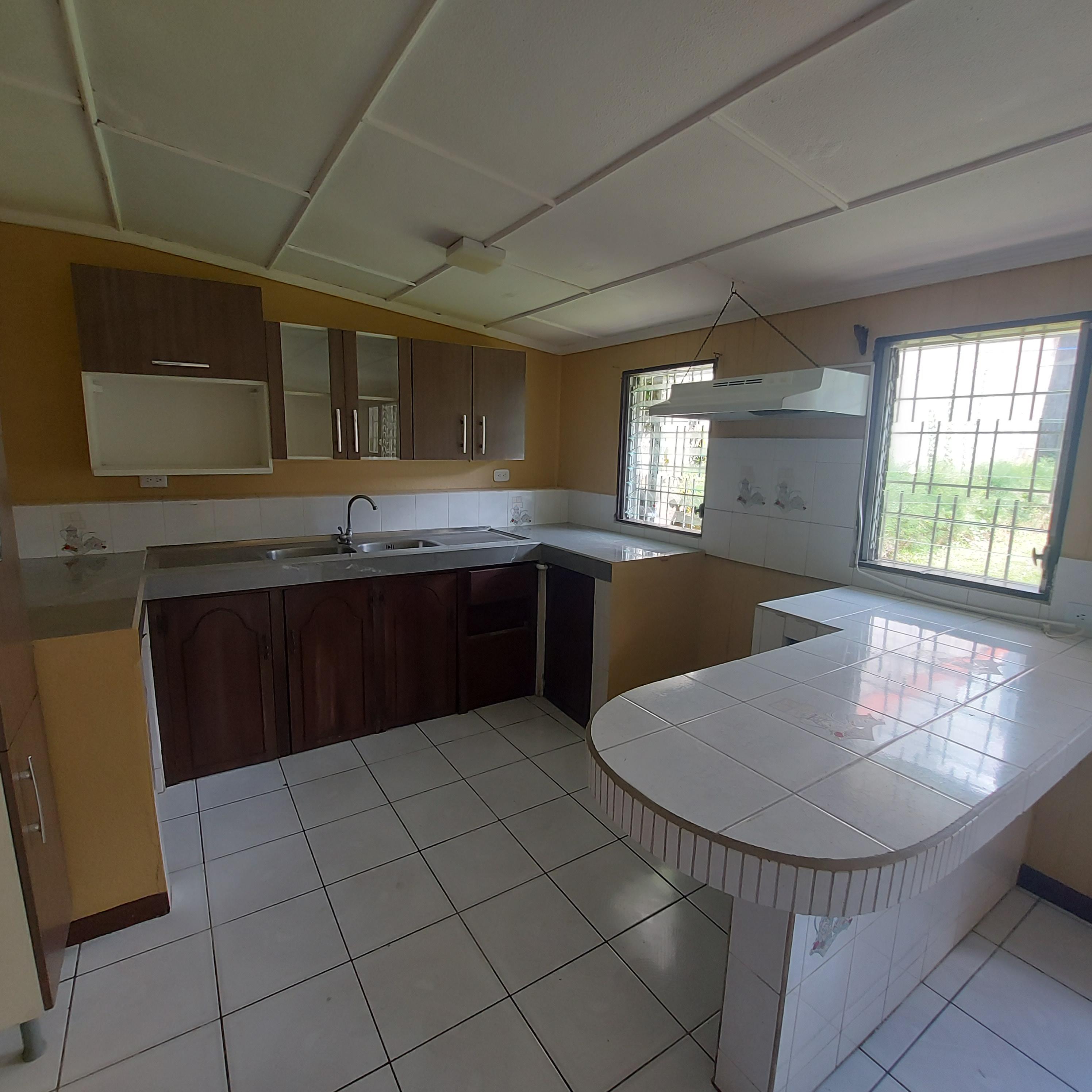 4 bed Single Family Homes For Sale in Guadalupe, San Jose - thumb 4