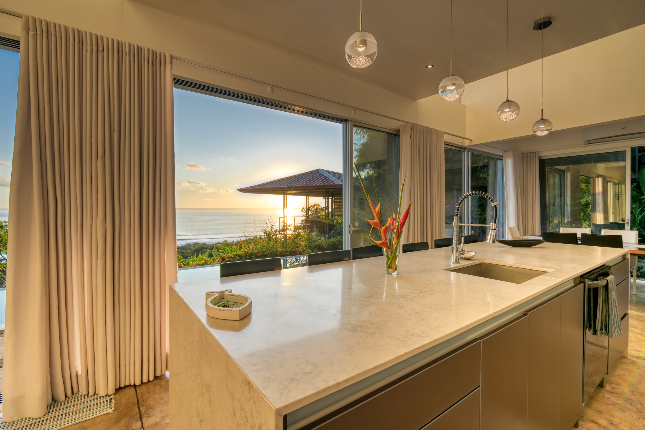 3 bed Single Family Homes For Sale in Dominical, Puntarenas - thumb 8