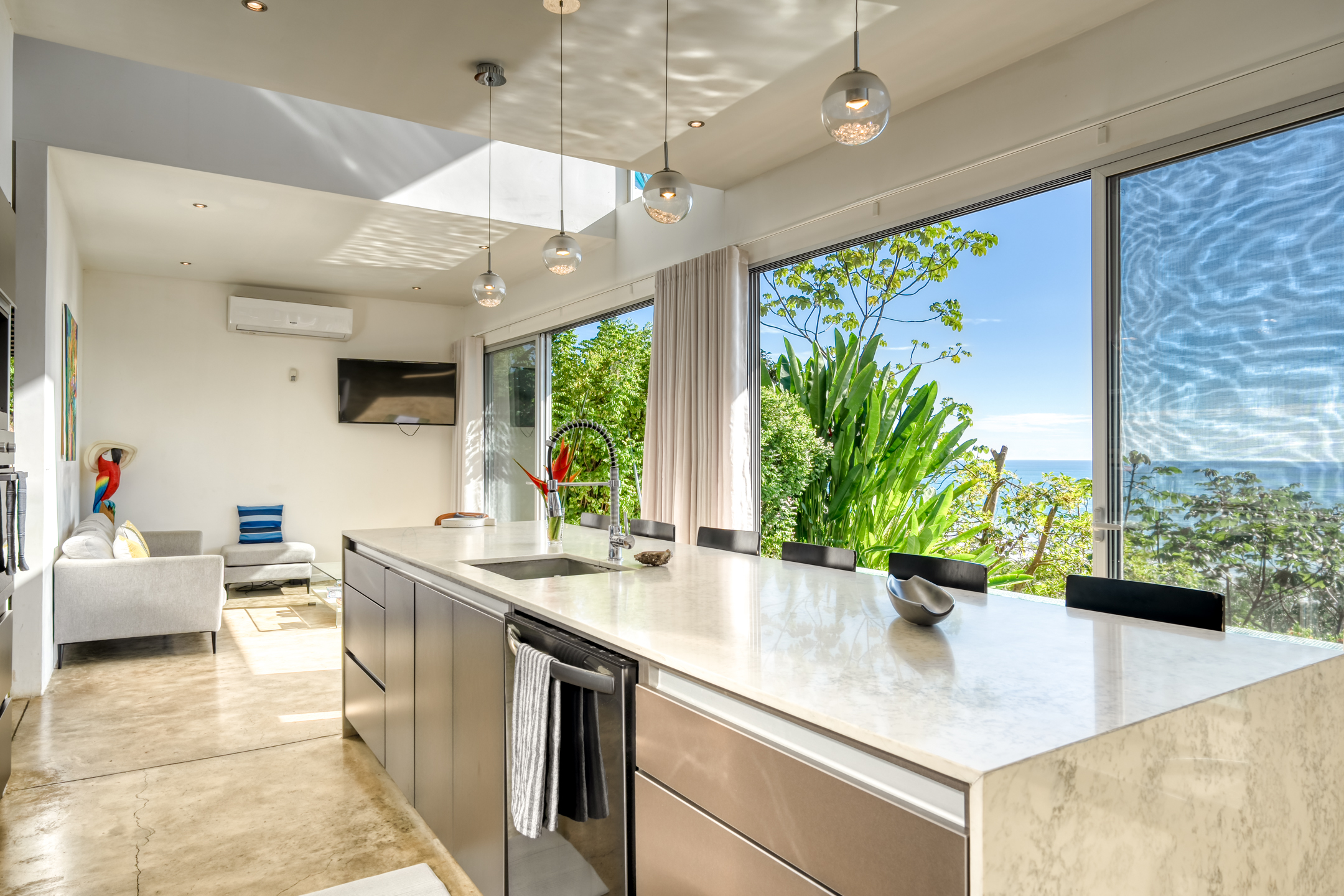 3 bed Single Family Homes For Sale in Dominical, Puntarenas - thumb 15