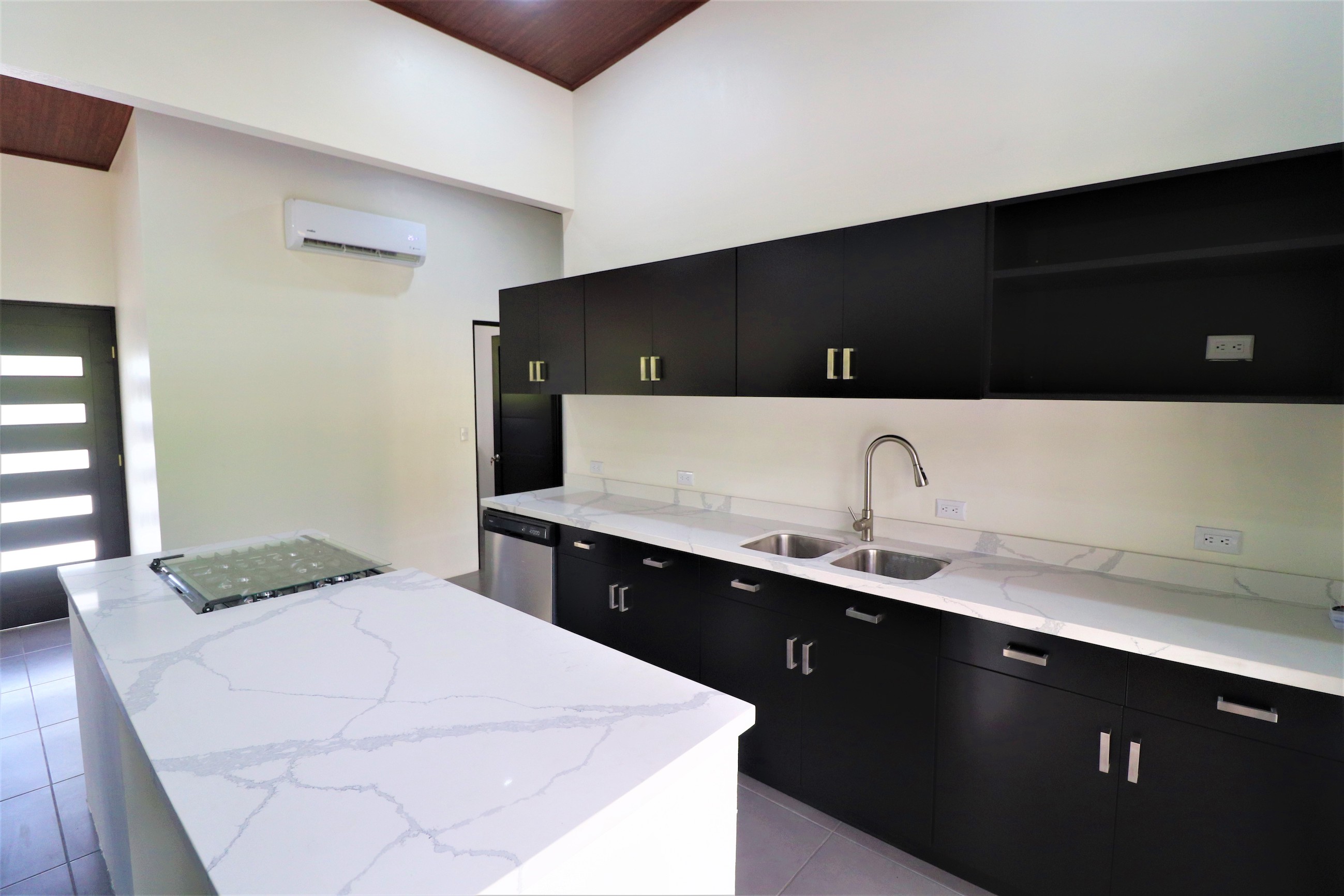 2 bed Single Family Homes For Sale in Ojochal, Puntarenas - thumb 23