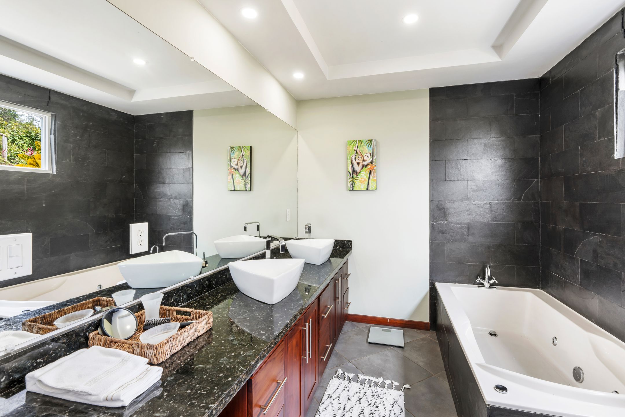 3 bed Single Family Homes For Sale in Manuel Antonio, Puntarenas - thumb 21