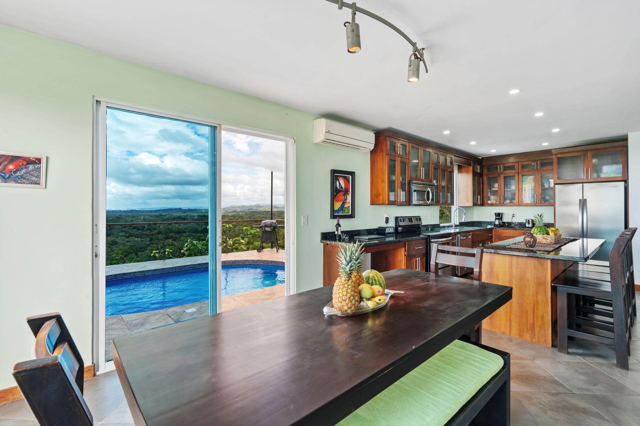 3 bed Single Family Homes For Sale in Manuel Antonio, Puntarenas - thumb 9