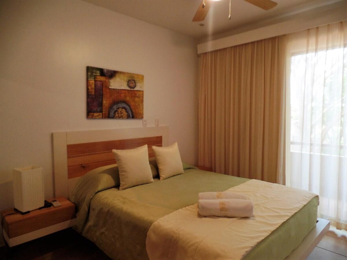 2 bed Condo For Sale in Playas Del Coco, Guanacaste - thumb 5