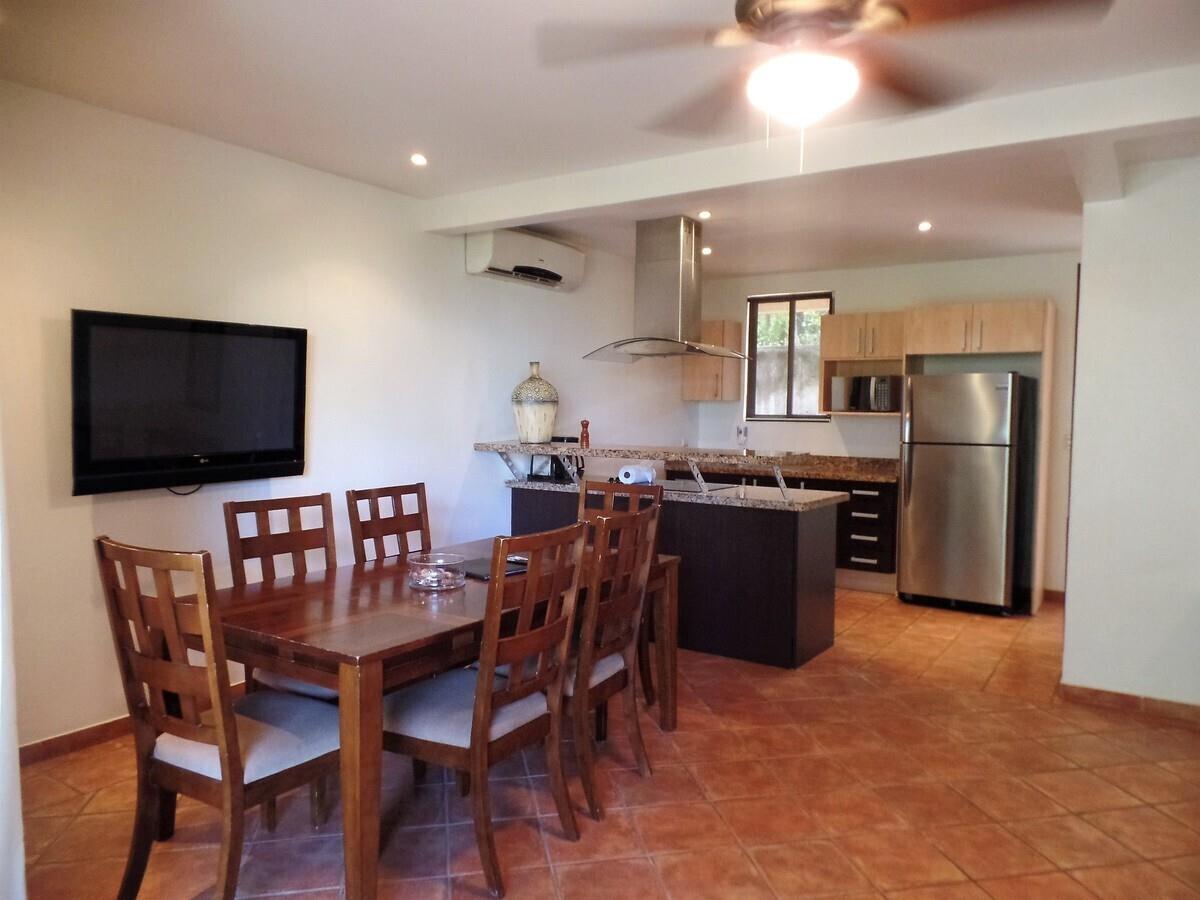 2 bed Condo For Sale in Playas Del Coco, Guanacaste - thumb 12