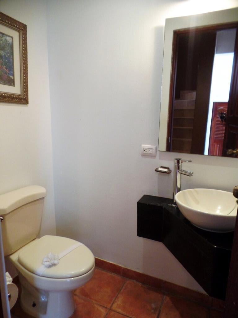 2 bed Condo For Sale in Playas Del Coco, Guanacaste - thumb 10