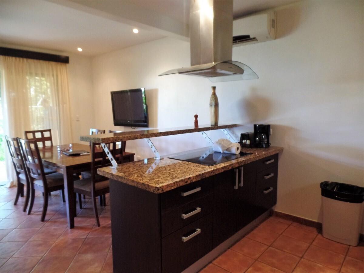 2 bed Condo For Sale in Playas Del Coco, Guanacaste - thumb 16