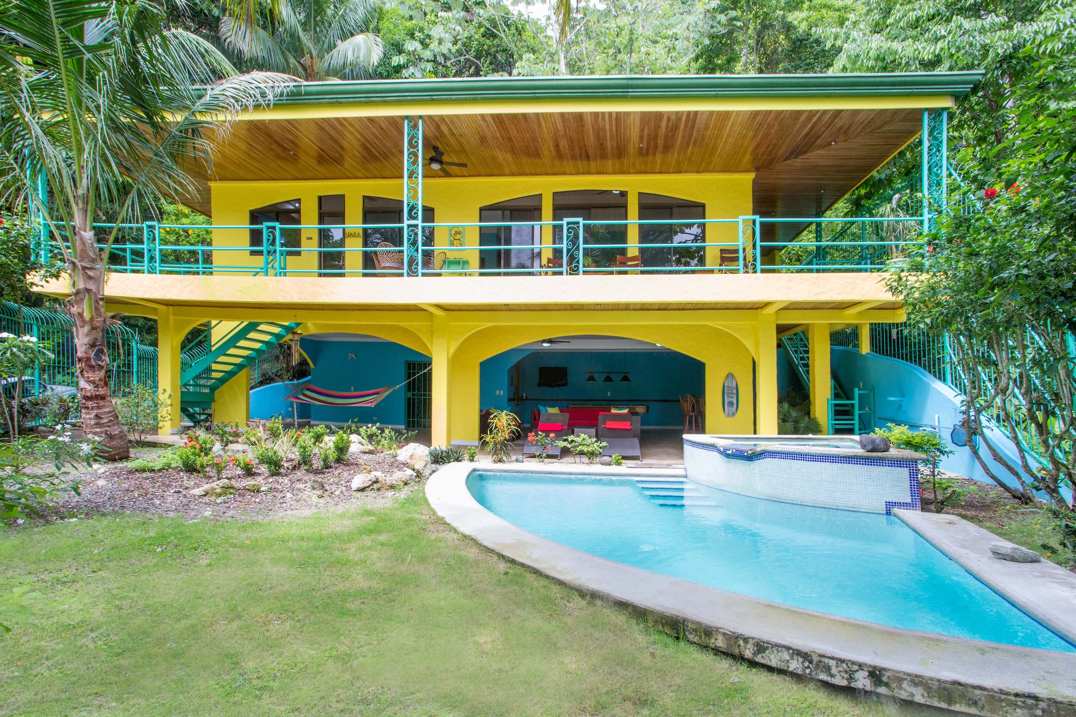 2 bed Single Family Homes For Sale in Manuel Antonio, Puntarenas - thumb 1