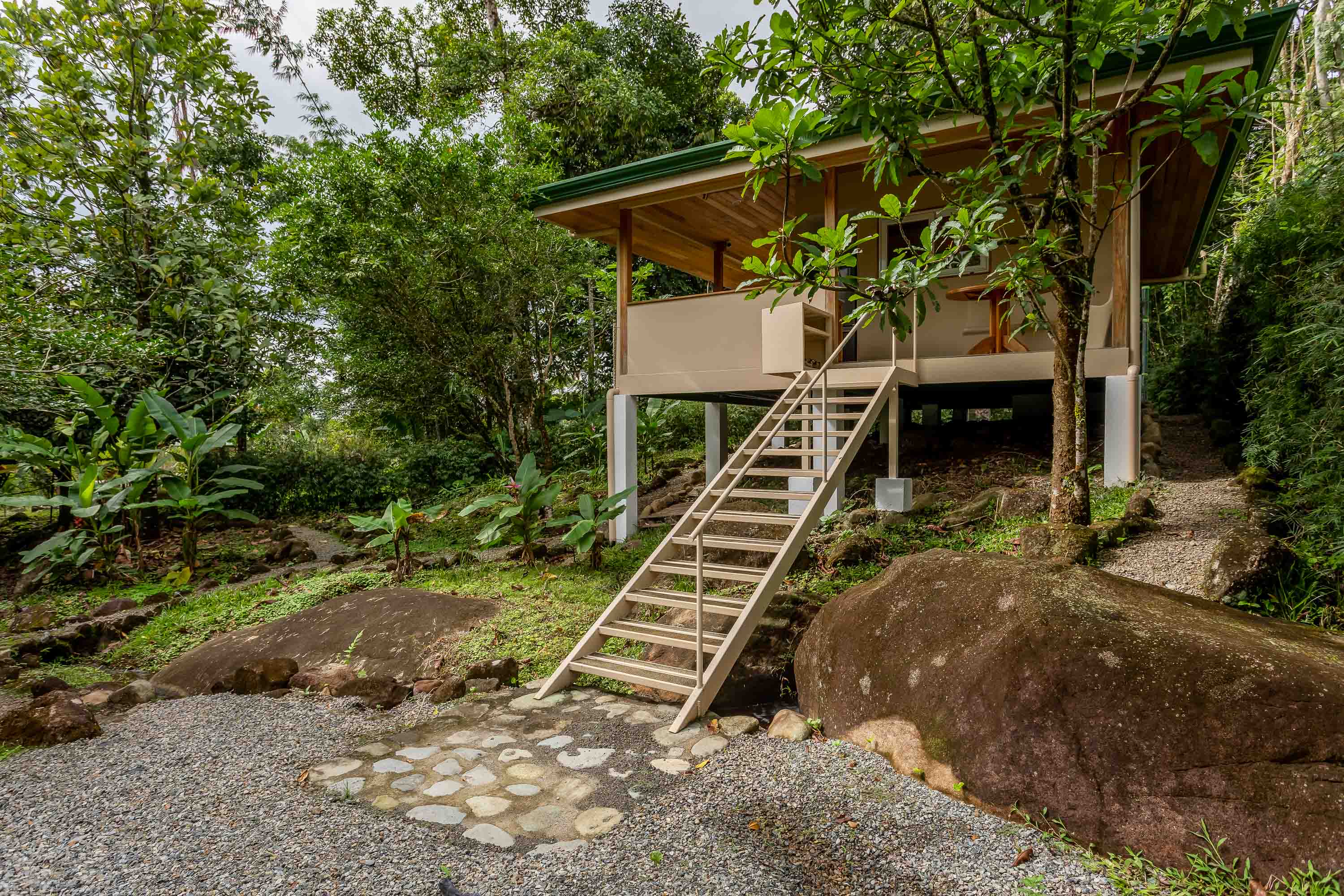 4 bed Single Family Homes For Sale in Perez Zeledon, Puntarenas - thumb 16