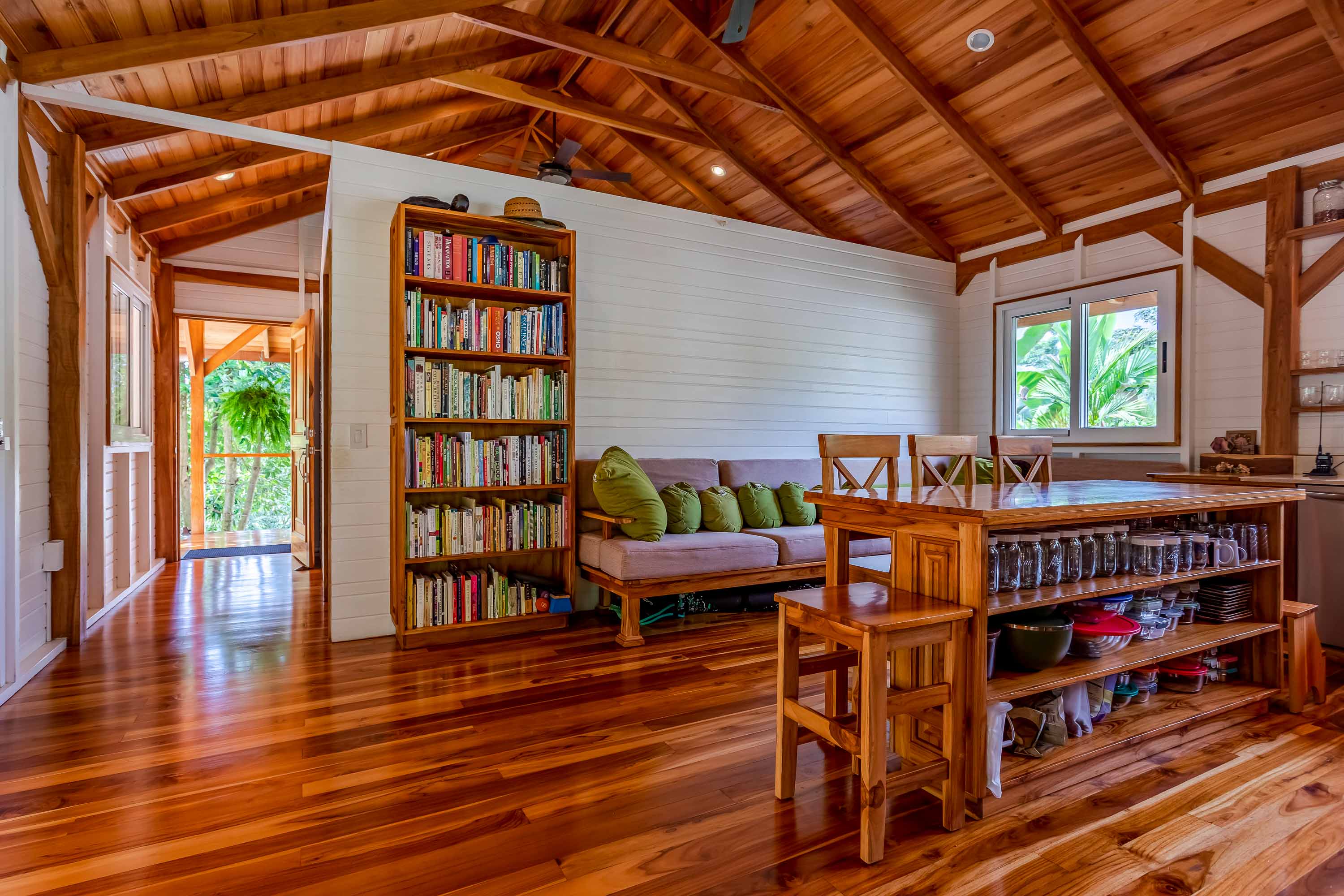 4 bed Single Family Homes For Sale in Perez Zeledon, Puntarenas - thumb 24