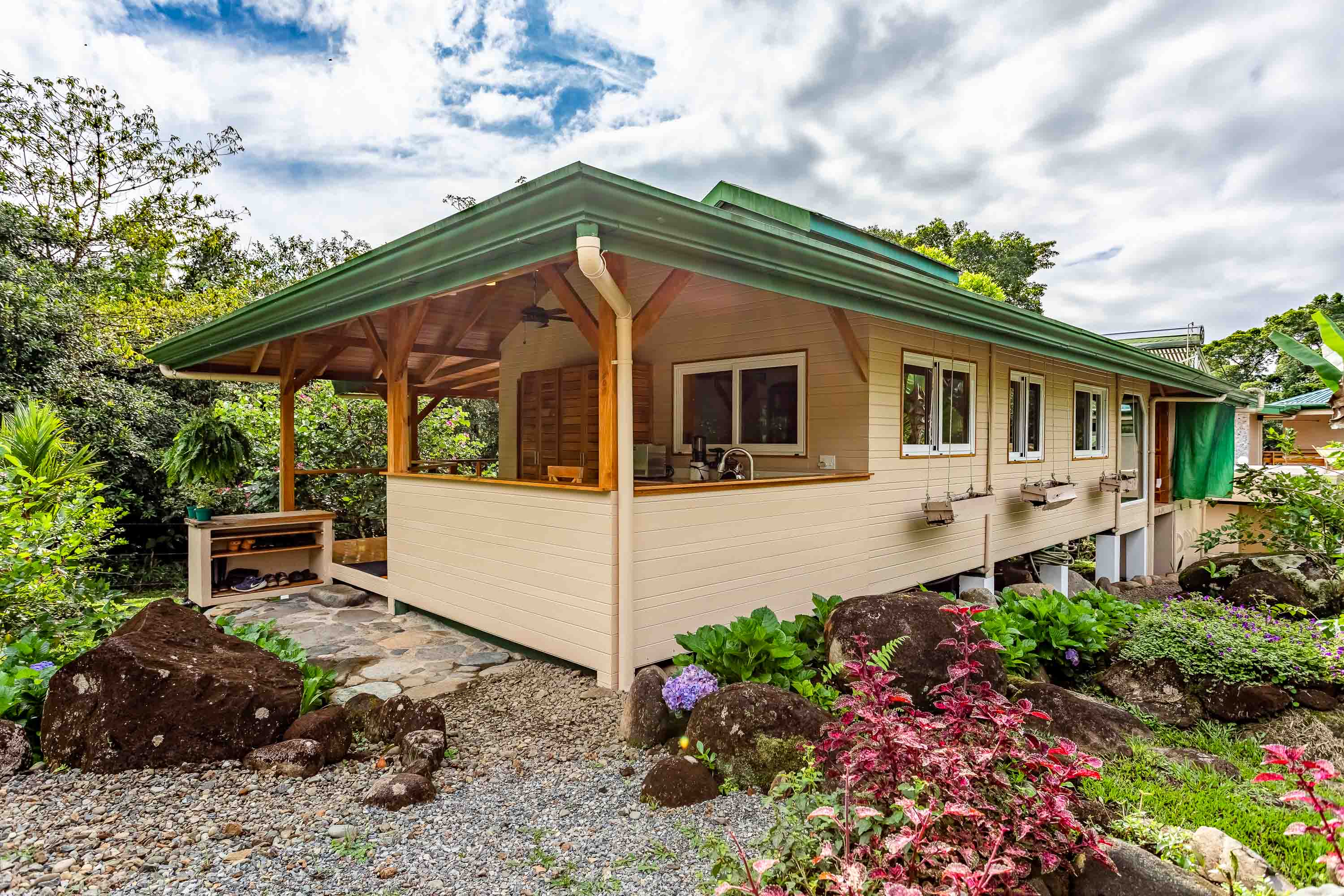 4 bed Single Family Homes For Sale in Perez Zeledon, Puntarenas - thumb 18