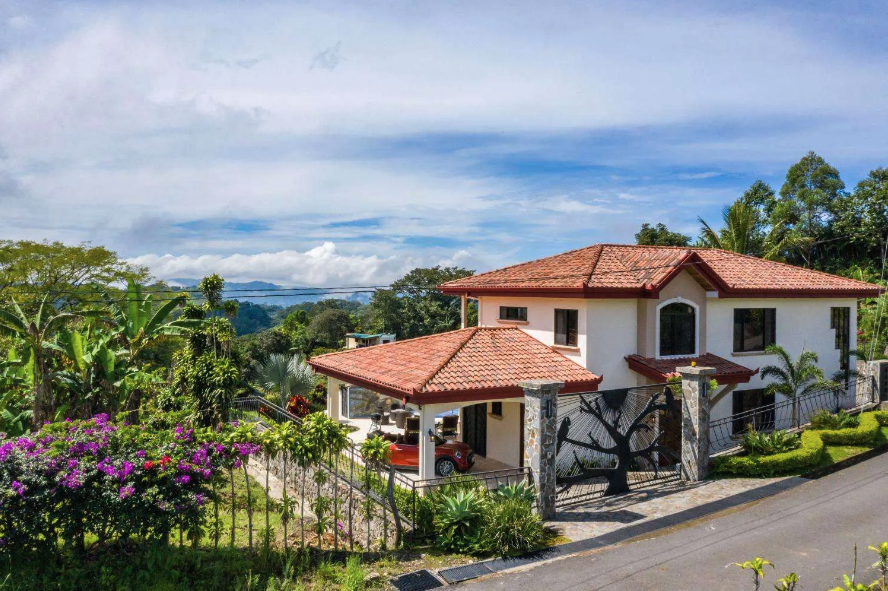 4 bed Single Family Homes For Sale in Atenas, Alajuela - thumb 2