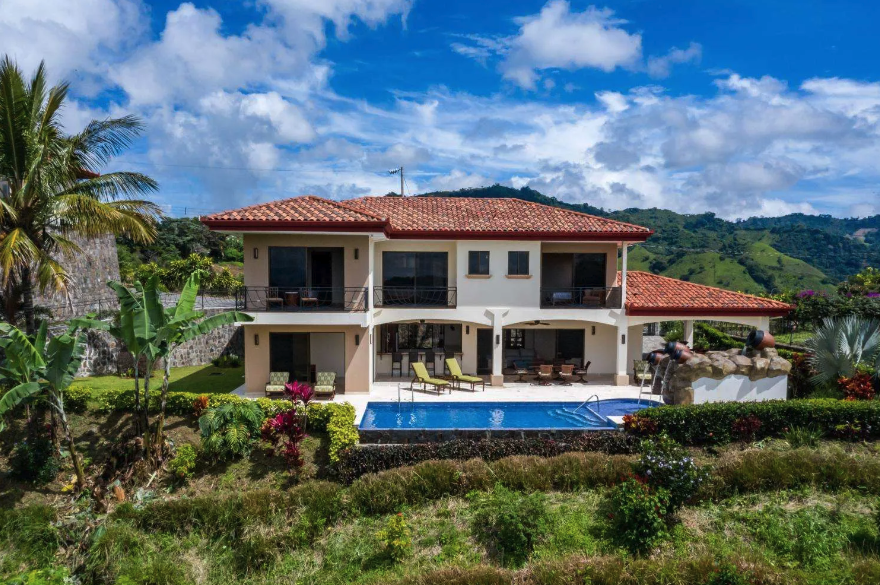 4 bed Single Family Homes For Sale in Atenas, Alajuela - thumb 6