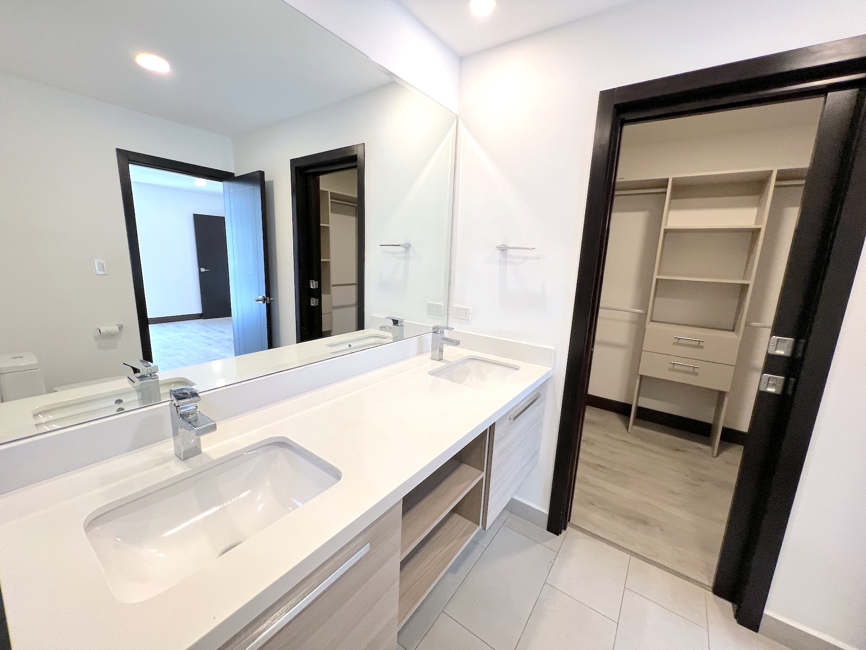 3 bed Apartment For Sale in Escazu, San Jose - thumb 13
