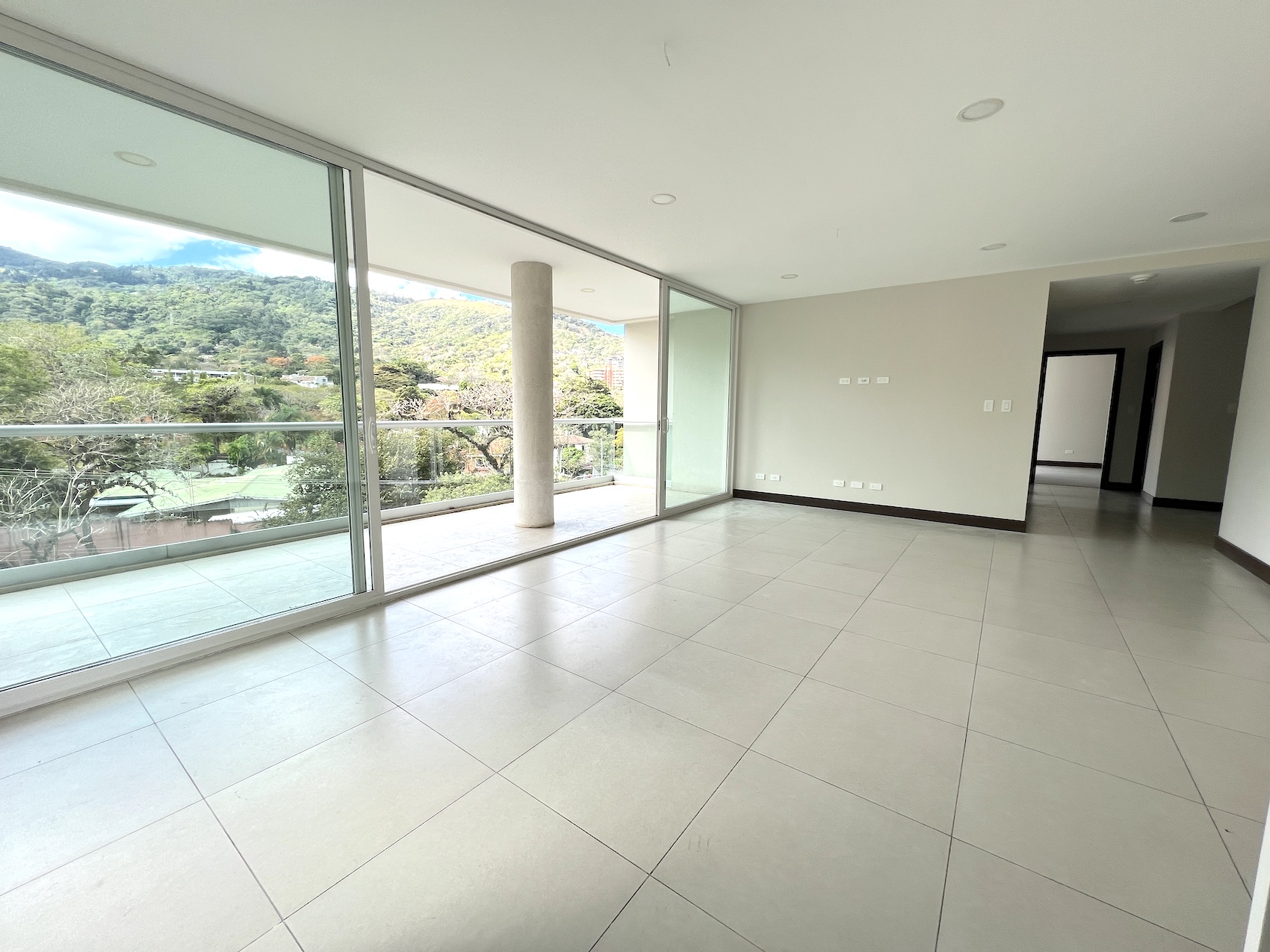 3 bed Apartment For Sale in Escazu, San Jose - thumb 4