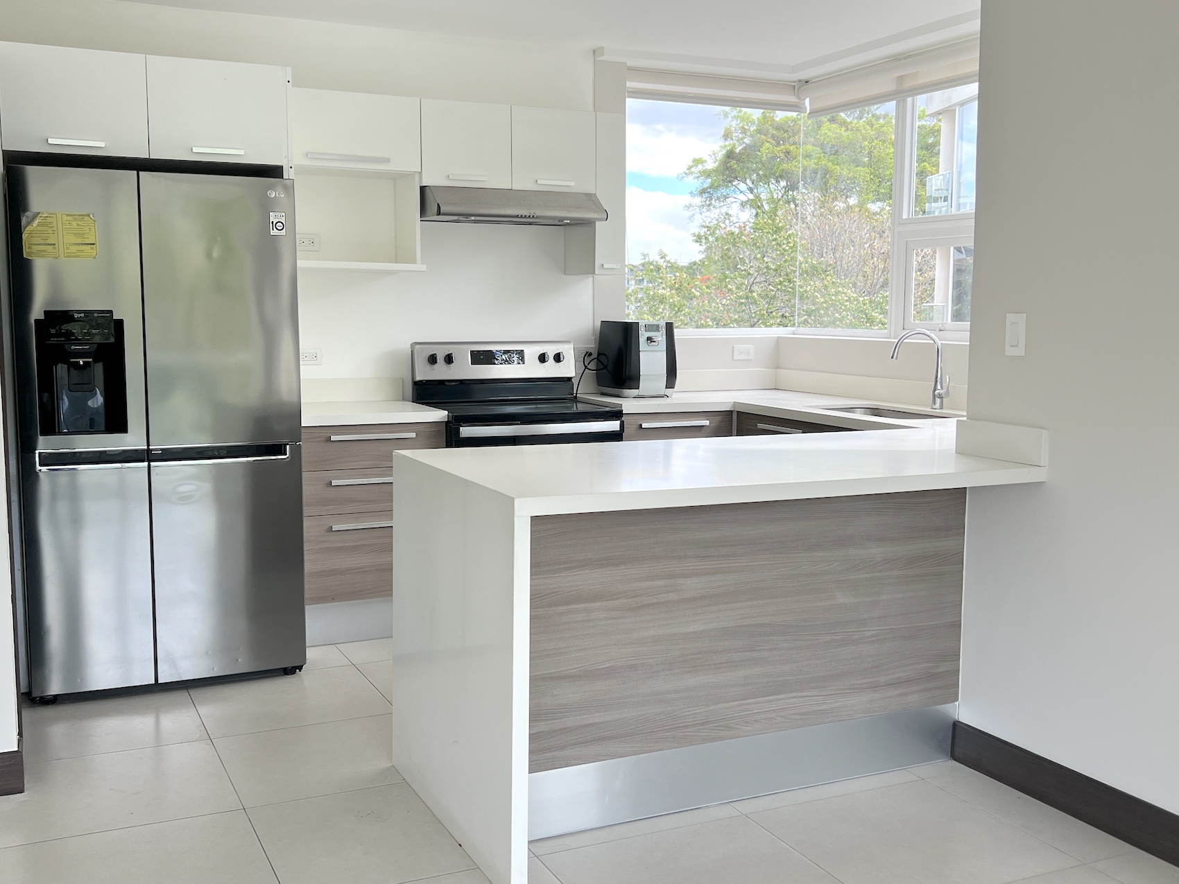 3 bed Apartment For Sale in Escazu, San Jose - thumb 6