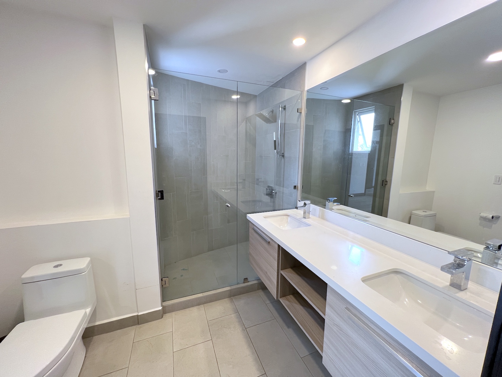 3 bed Apartment For Sale in Escazu, San Jose - thumb 12
