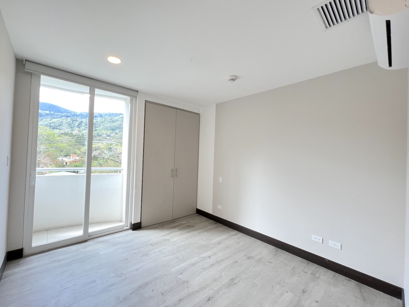 3 bed Apartment For Sale in Escazu, San Jose - thumb 16