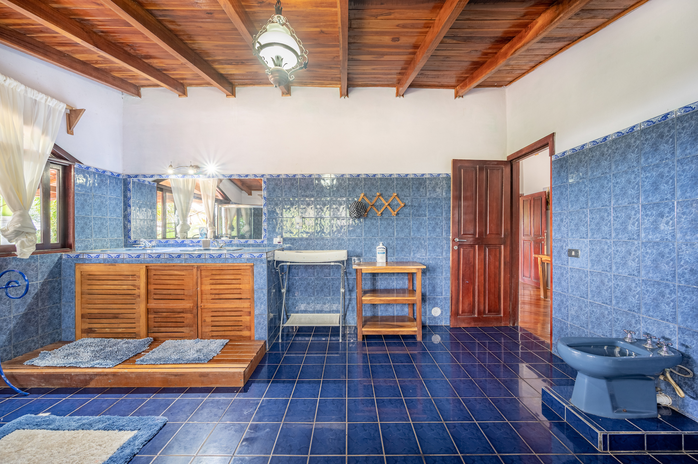 5 bed Single Family Homes For Sale in Playa Negra, Guanacaste - thumb 20