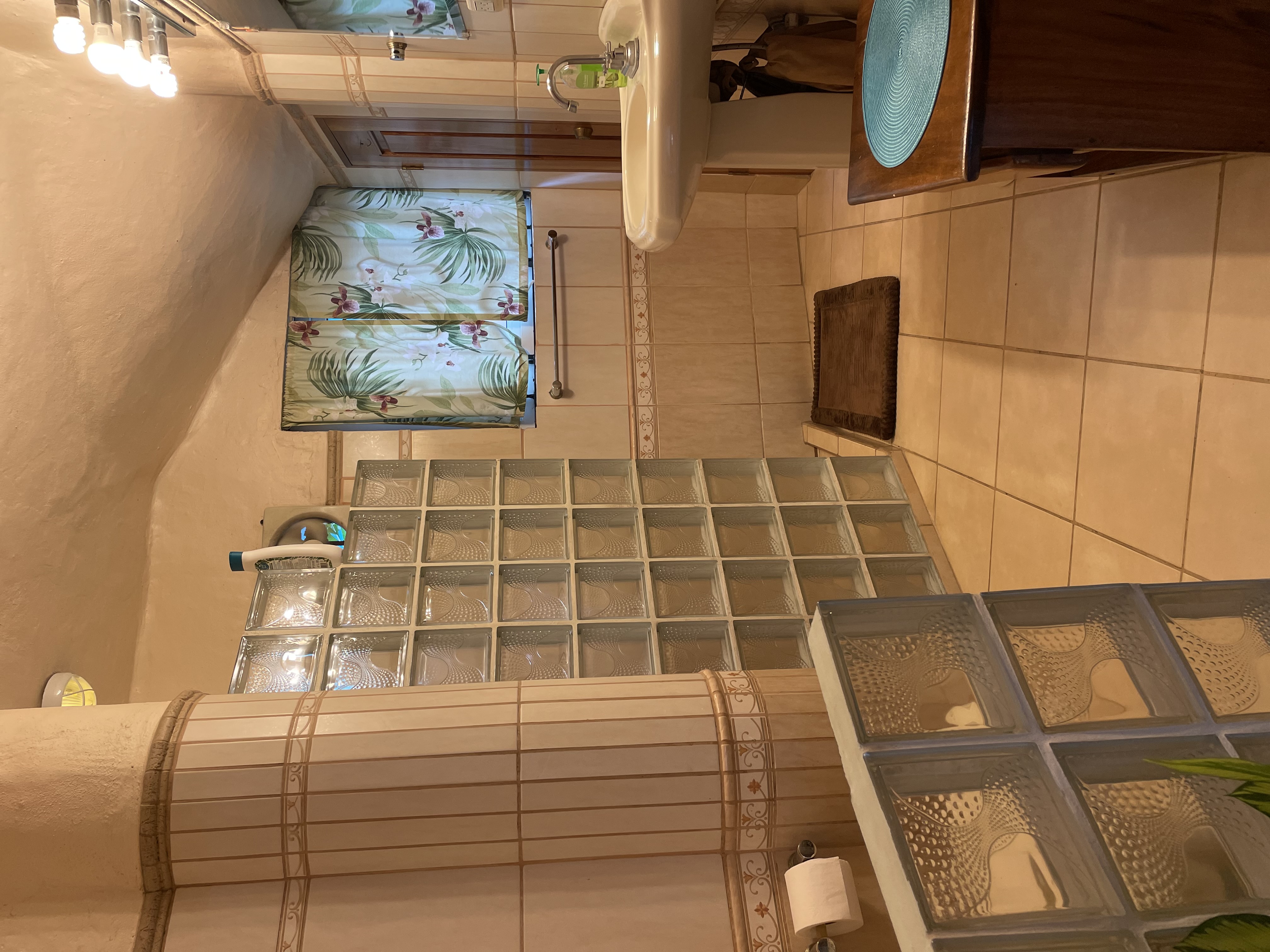 7 bed Commercial For Sale in Jaco, Puntarenas - thumb 24