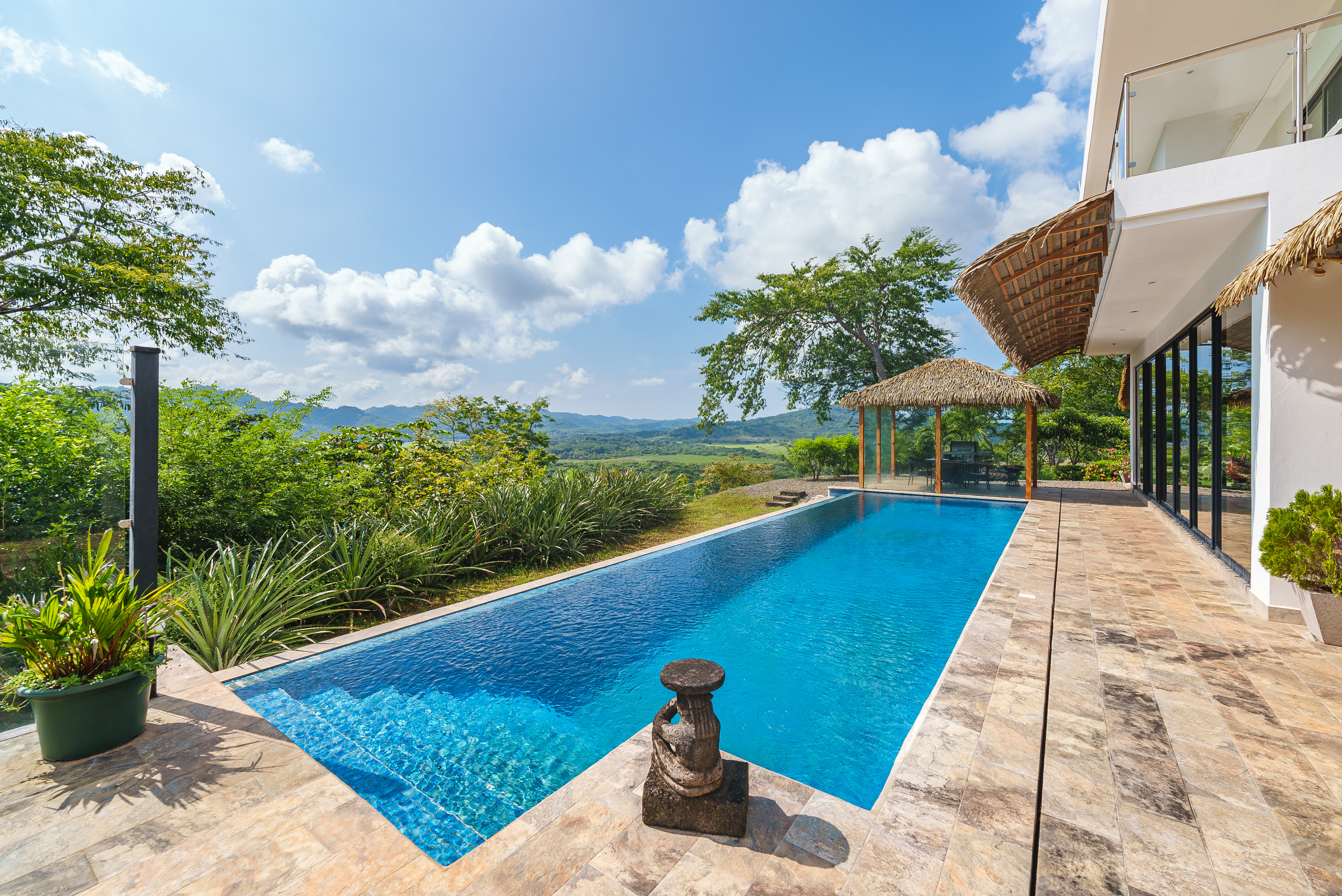 5 bed Single Family Homes For Sale in Tamarindo, Guanacaste - thumb 13