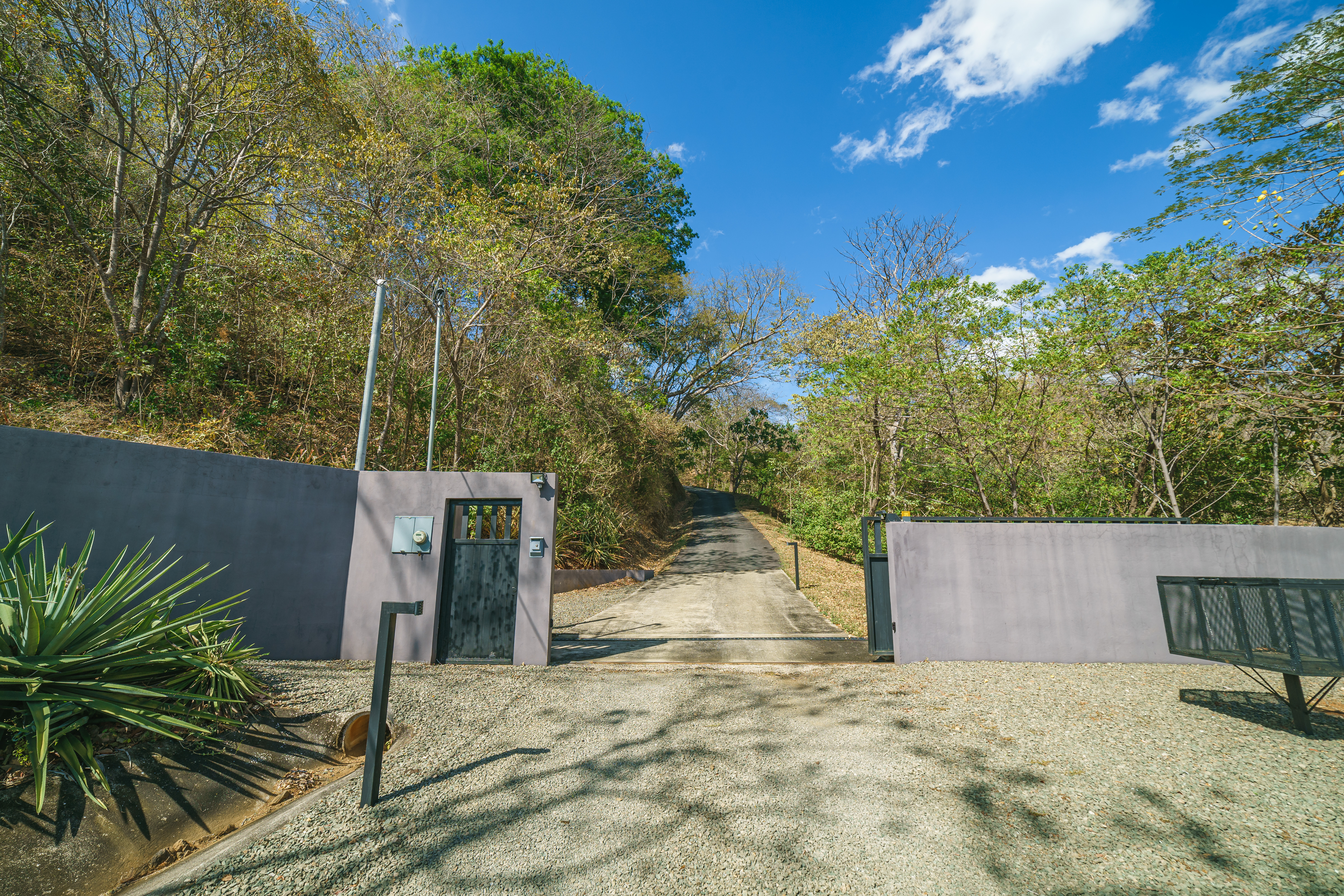 5 bed Single Family Homes For Sale in Tamarindo, Guanacaste - thumb 2