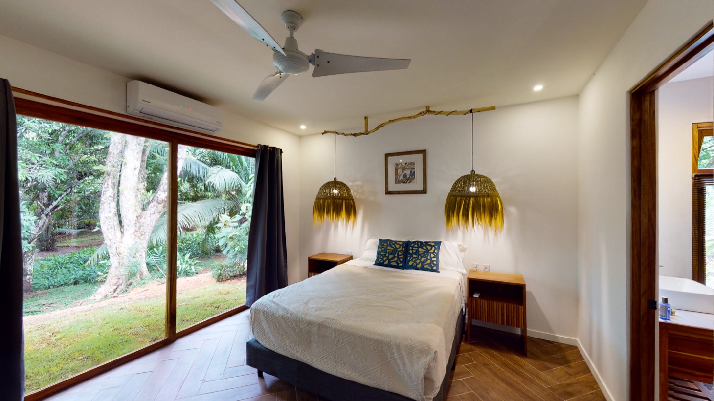 5 bed Single Family Homes For Sale in Ojochal, Puntarenas - thumb 17