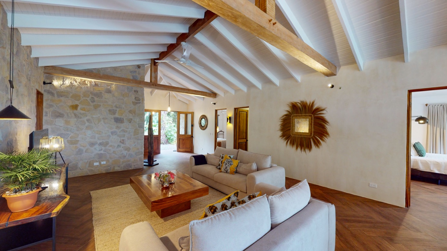 5 bed Single Family Homes For Sale in Ojochal, Puntarenas - thumb 10