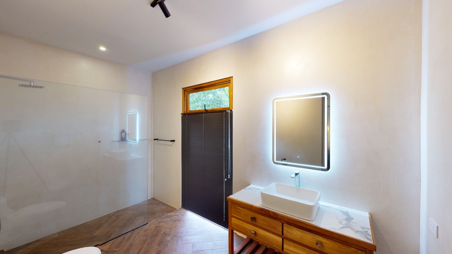 5 bed Single Family Homes For Sale in Ojochal, Puntarenas - thumb 19