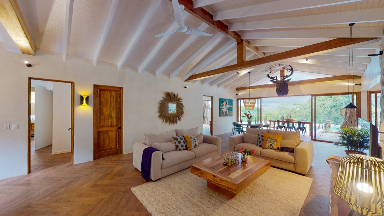 5 bed Single Family Homes For Sale in Ojochal, Puntarenas - thumb 9