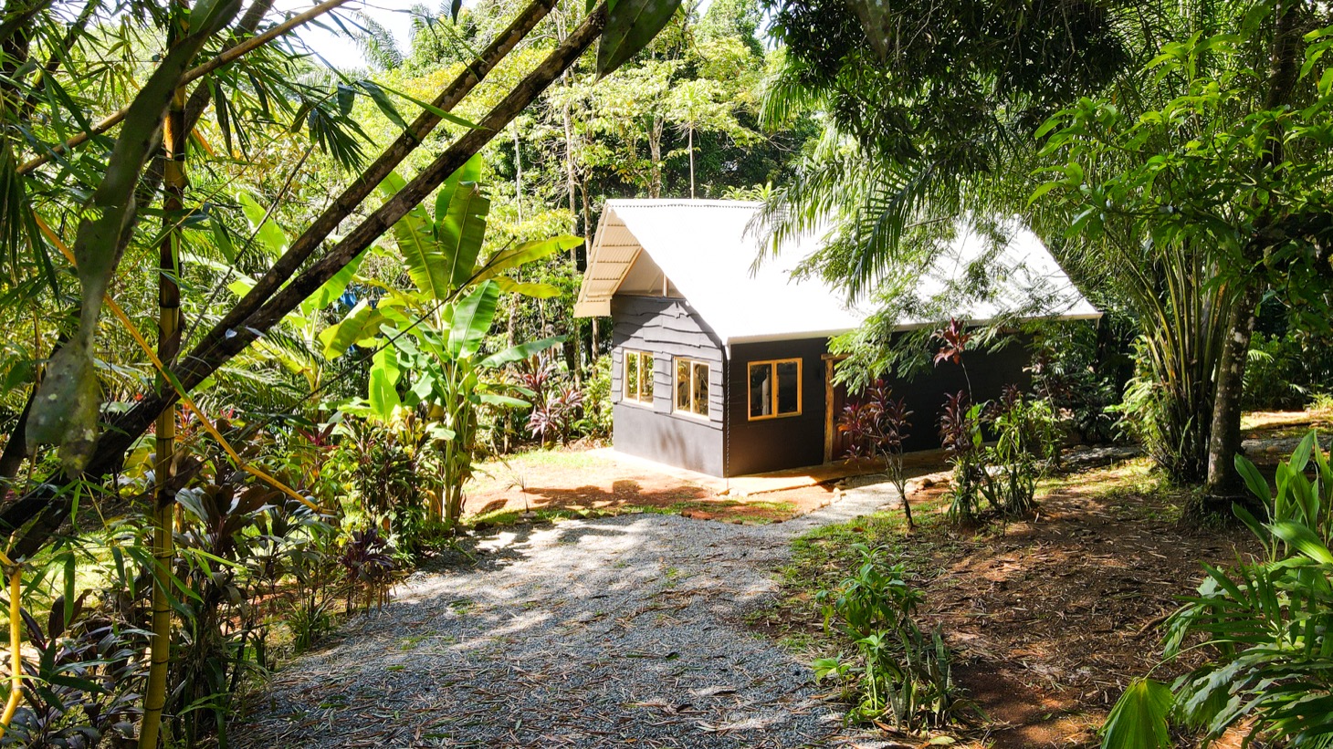 5 bed Single Family Homes For Sale in Ojochal, Puntarenas - thumb 21