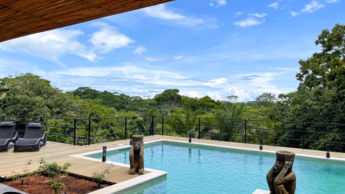 5 bed Single Family Homes For Sale in Ojochal, Puntarenas - thumb 4