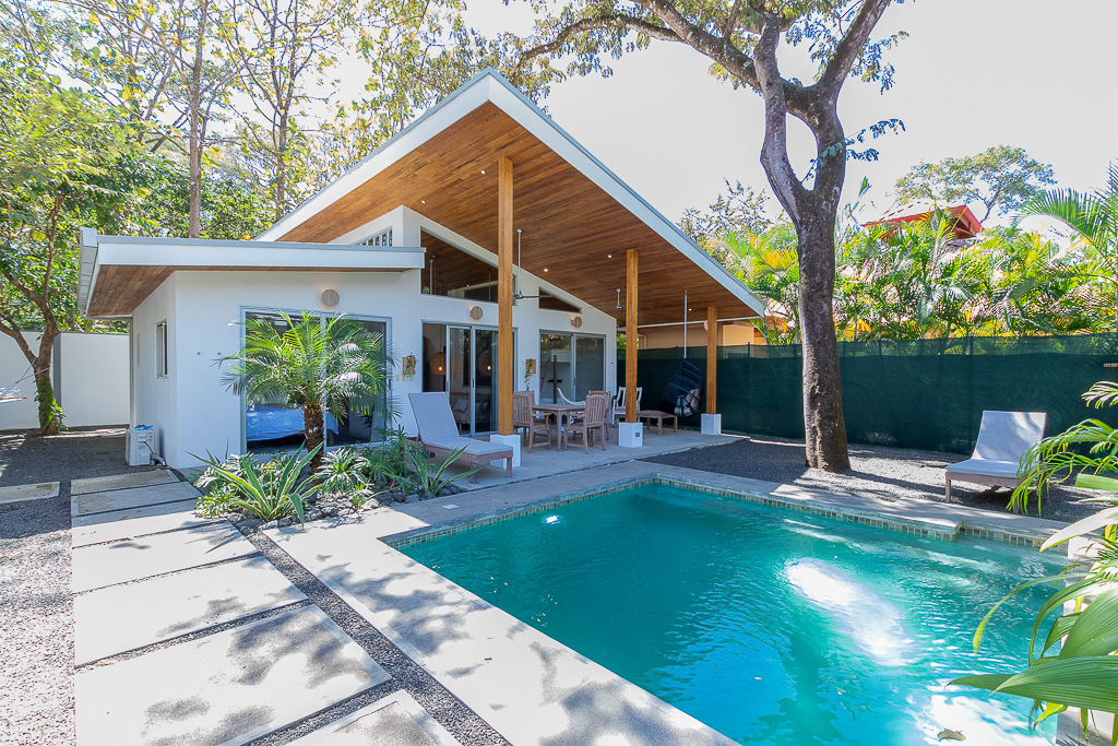 4 bed Single Family Homes For Sale in Nosara, Guanacaste - thumb 1