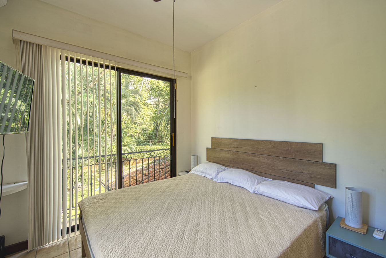 4 bed Single Family Homes For Sale in Jaco, Puntarenas - thumb 15