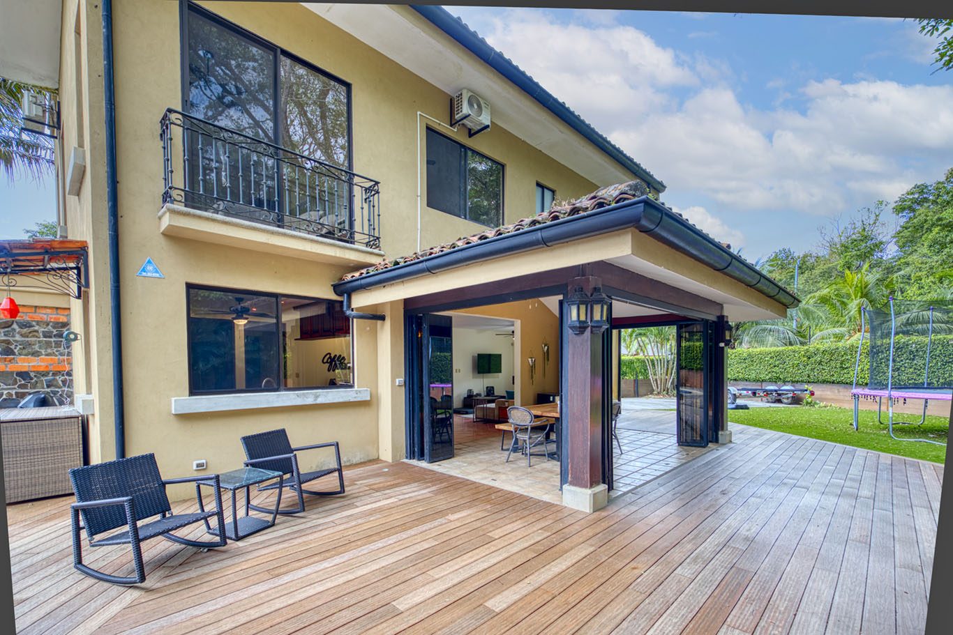 4 bed Single Family Homes For Sale in Jaco, Puntarenas - thumb 25